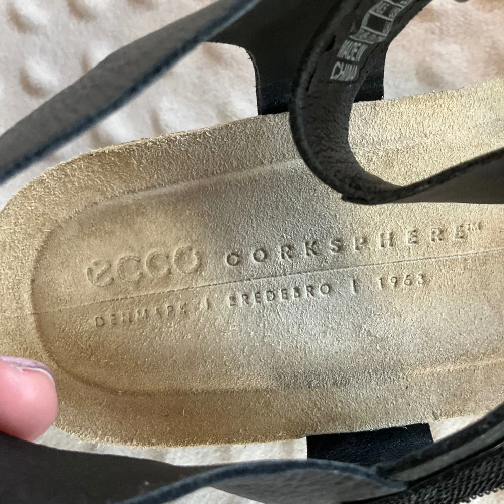 ECCO Corksphere Sandal Womens 8-8.5 Black Leather Wedge Platform‎ Ankle Strap
